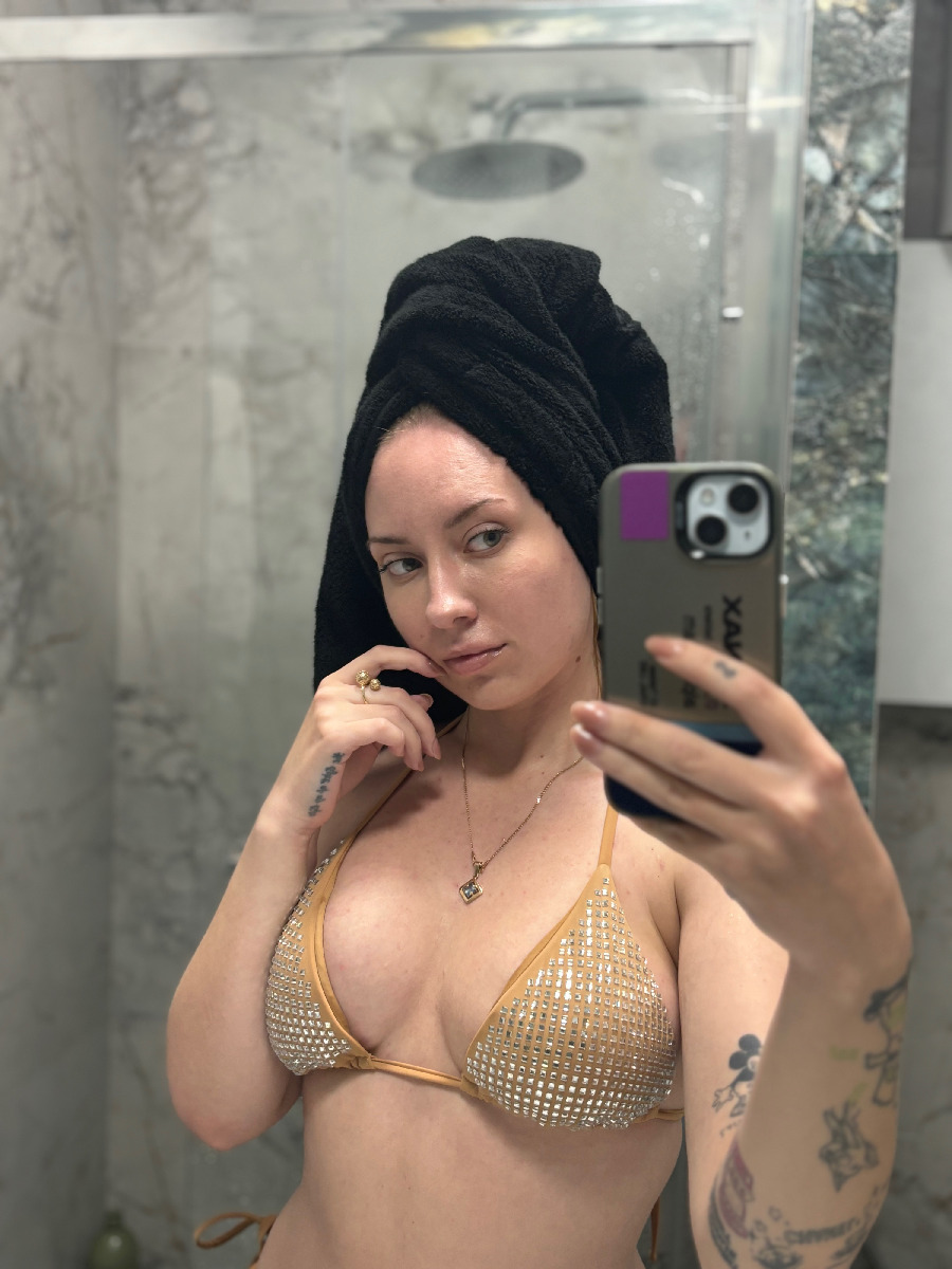 Nude girl KateV in Pacanbaru