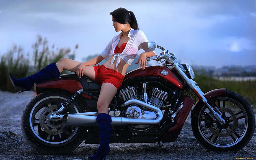 Beautiful girls and motorcycles in Pacanbaru