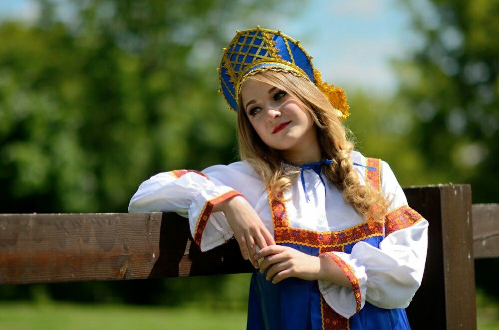 Photo Slavic girls in Pacanbaru